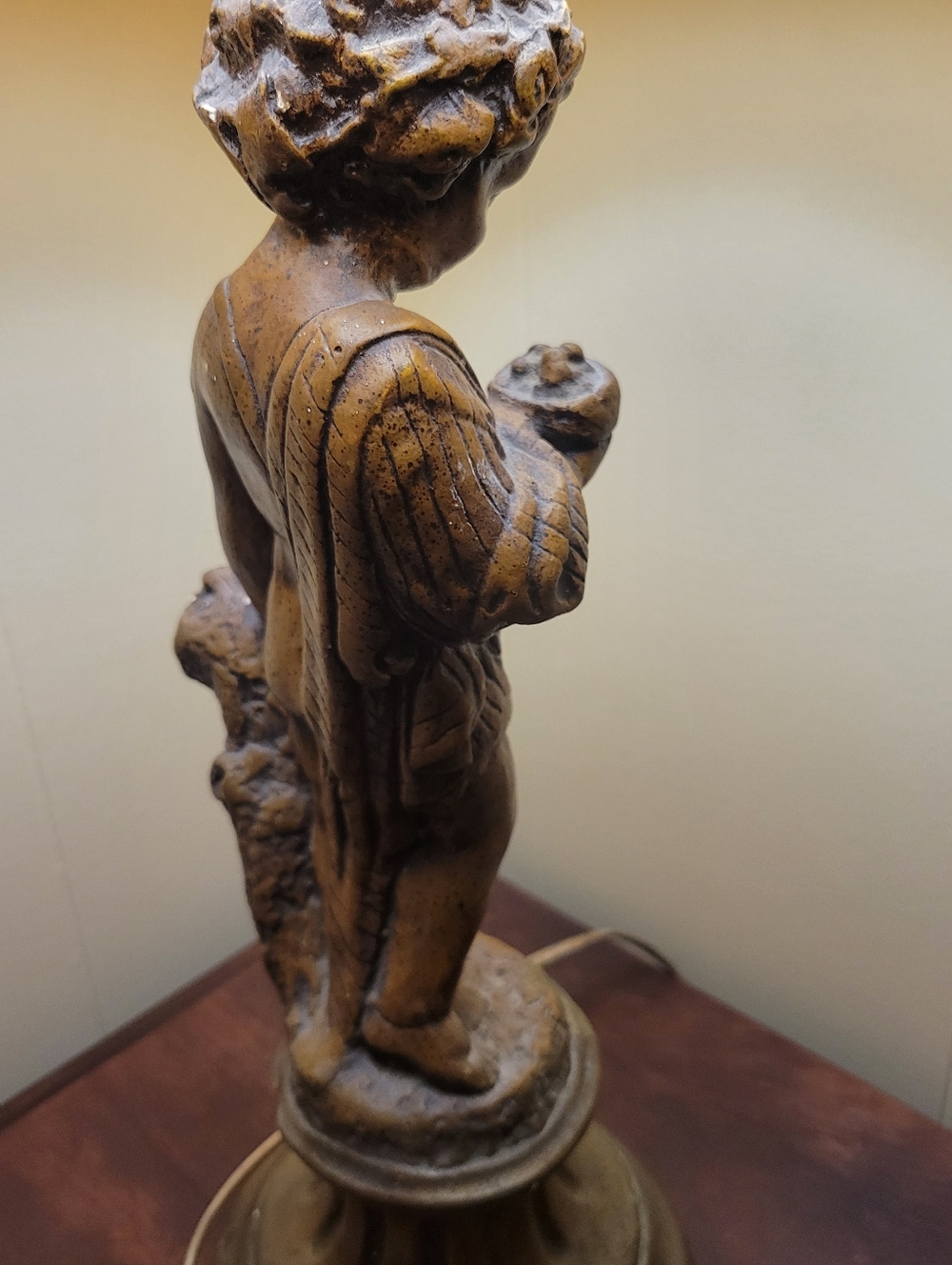 Vintage Cherub Plaster Lamp With Shade - Picture 6 of 8
